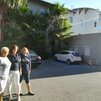 B1. Pred naším hotelom BaB vo Villeneuve-Loubet