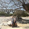 G1. Poobede, rímsky akvadukt Pont du Gard, pamiatka UNESCO