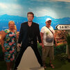 J8. V Saint Tropez pôsobil dlho aj známy fr. spevák Johnny Hallyday, nazývaný francúzsky Elvis Presley